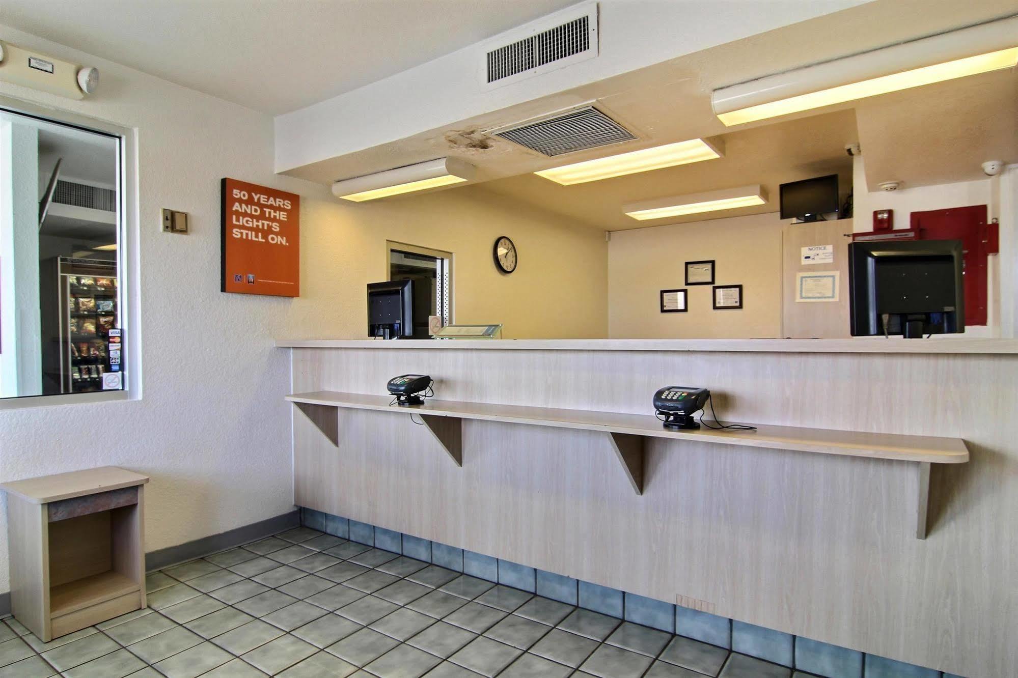 Motel 6-Tucumcari, Nm ภายนอก รูปภาพ