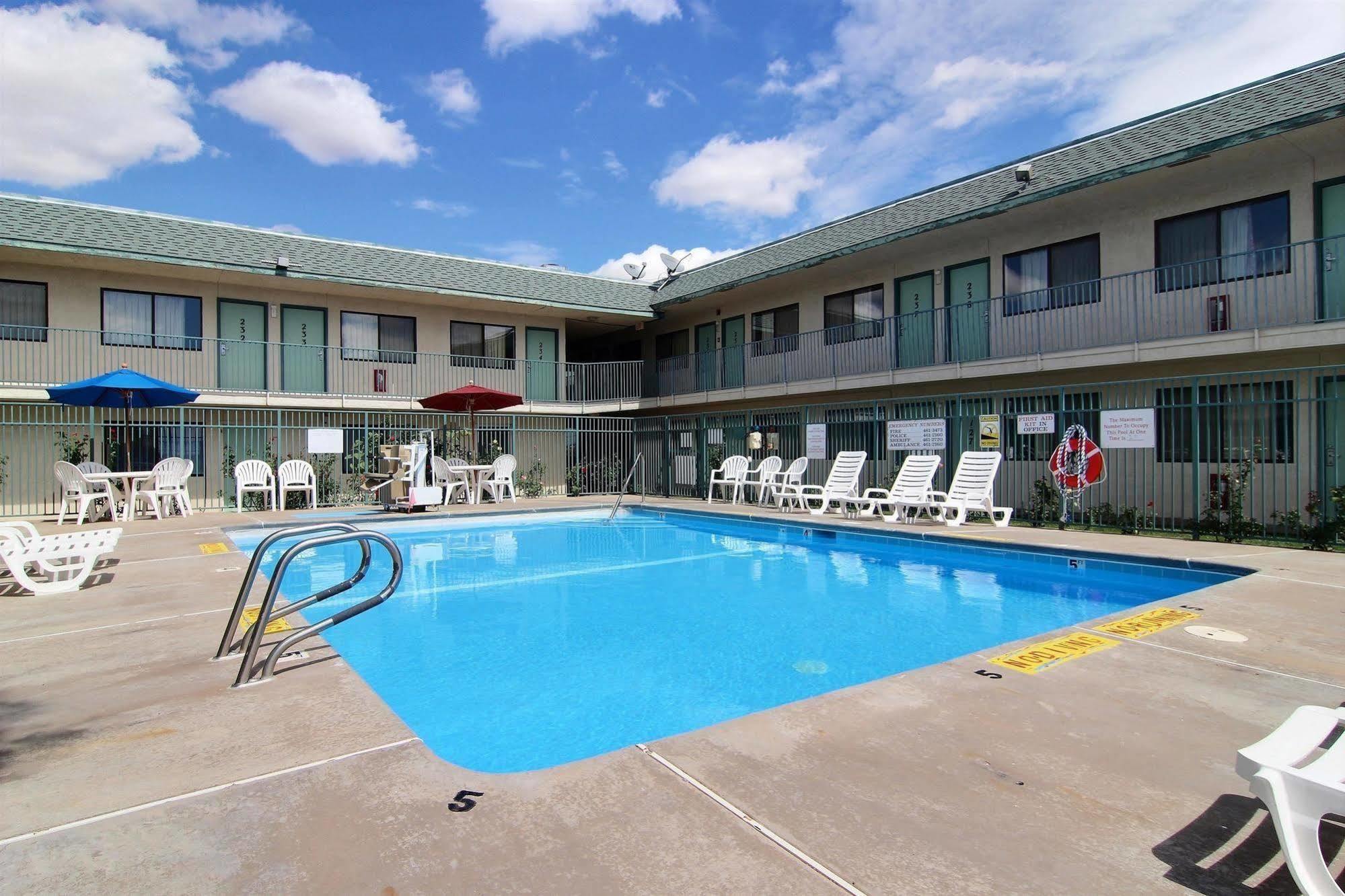 Motel 6-Tucumcari, Nm ภายนอก รูปภาพ